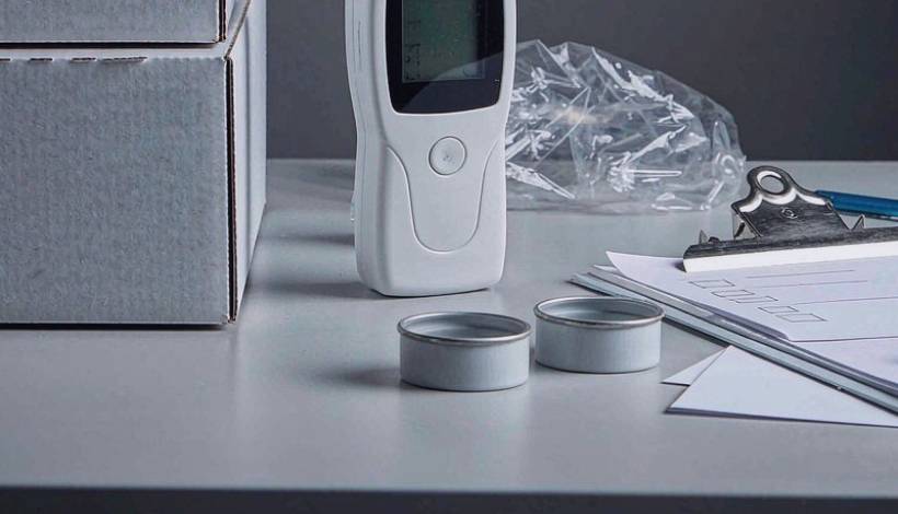 Luxury Upscale Vape for High End Shopping packaging detail
