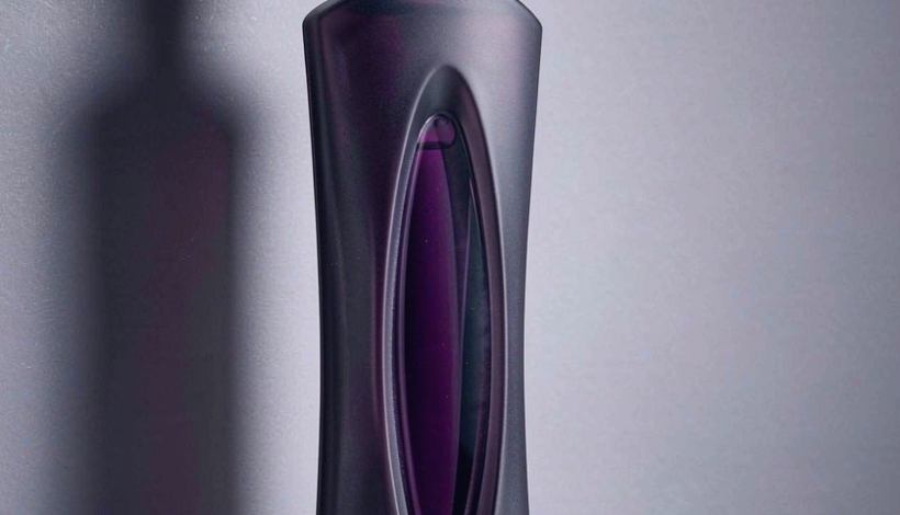Luxury Upscale Vape for High End Shopping packaging detail