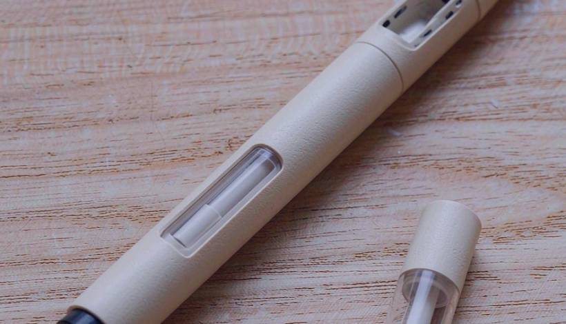 Luxury Upscale Vape for High End Shopping packaging detail