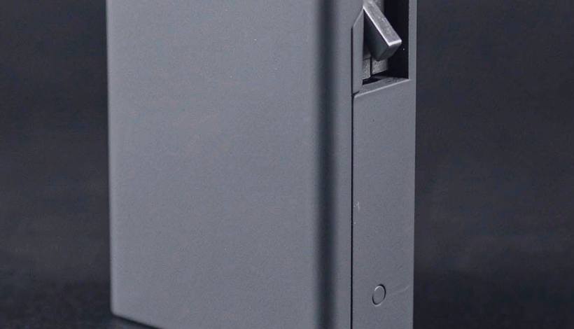 Luxury Upscale Vape for High End Shopping packaging detail